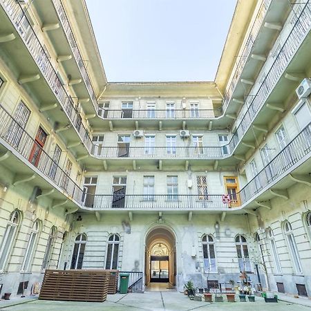 King93 Apartment In Central Budapest. Exteriör bild